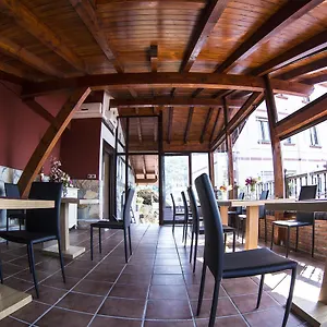 Marinerune Hotel